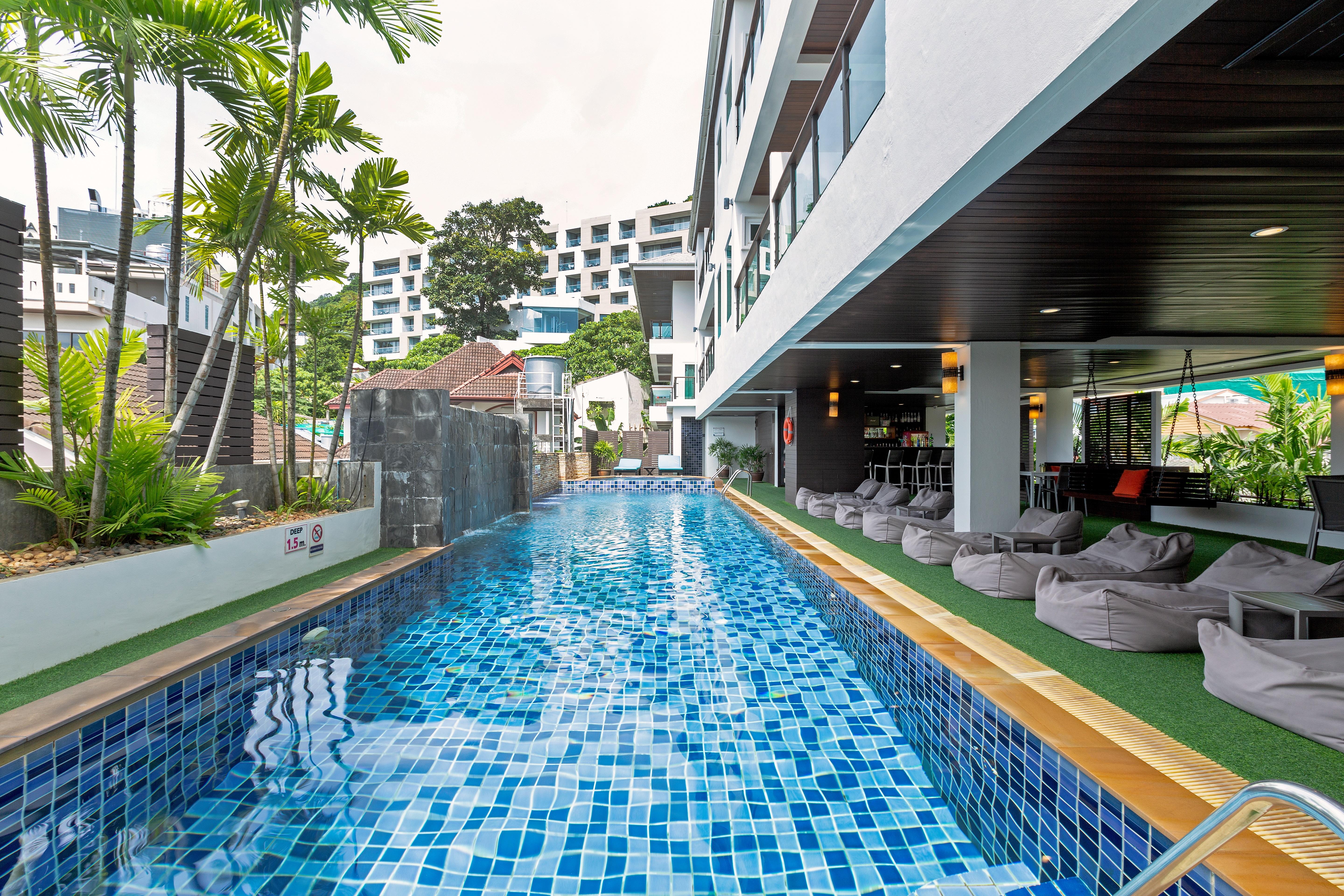 Baramee Resortel Patong Exterior foto